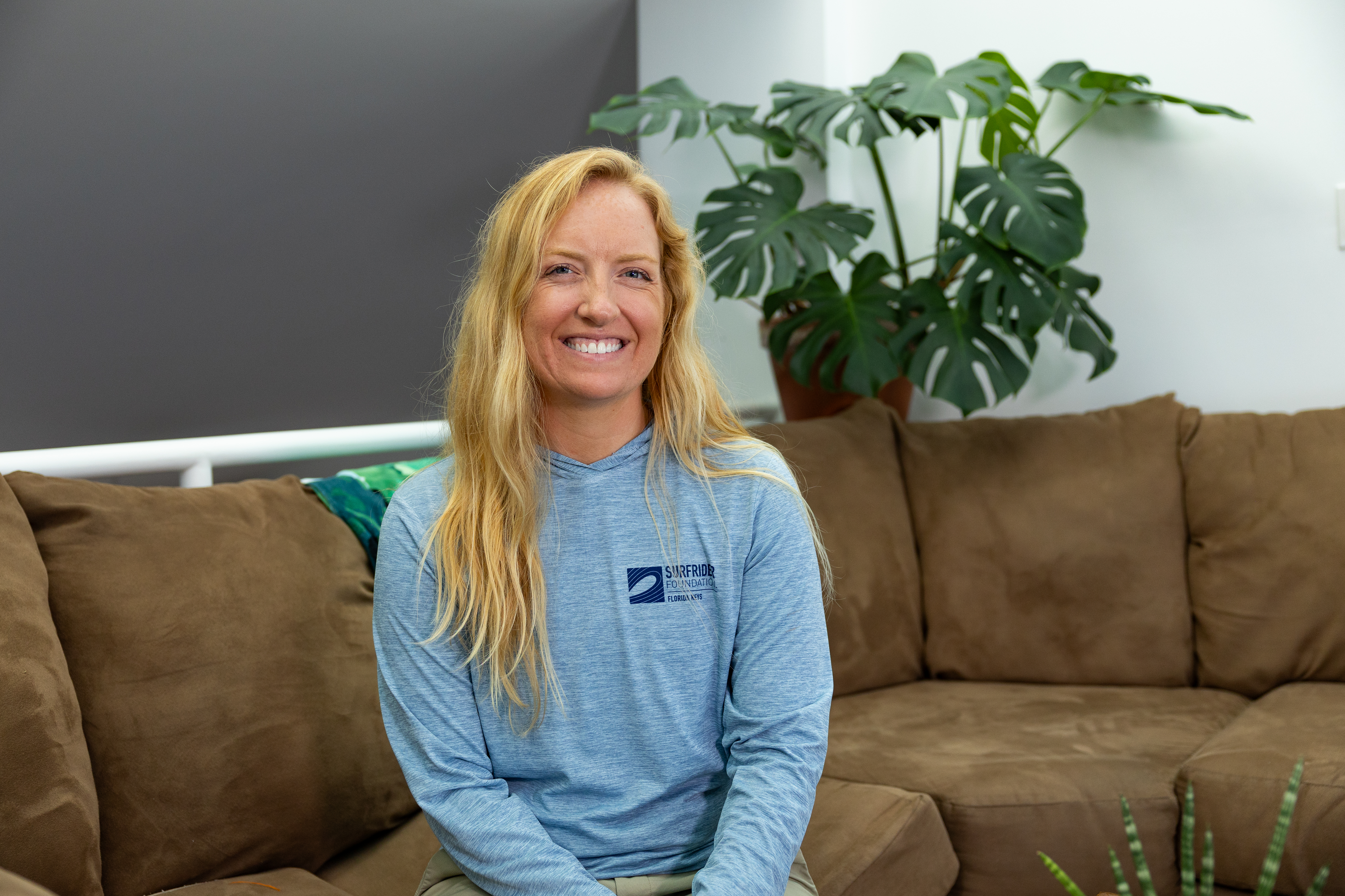 R6 06169   Whitney Wemett Surfrider